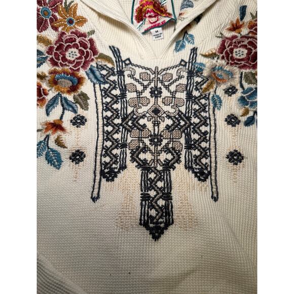 Johnny Was Eleni Thermal Embroidered Hooded Pullover women's medium - Picture 5 of 6